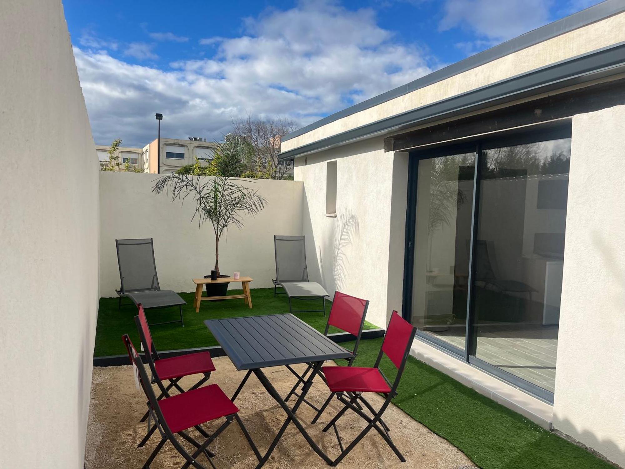 Maison De 40M2 Avec Jardin De 50M2 Orange  Zewnętrze zdjęcie